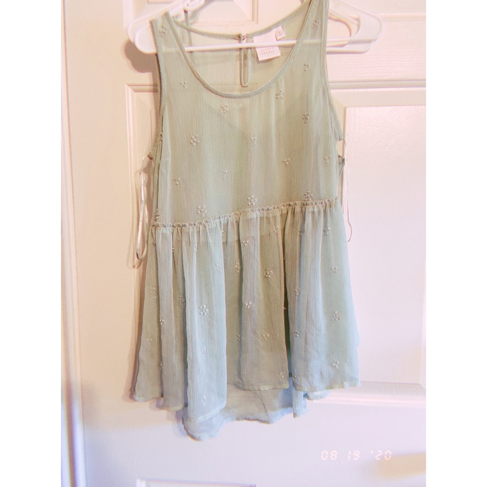 Lauren Conrad mint tank top / blouse